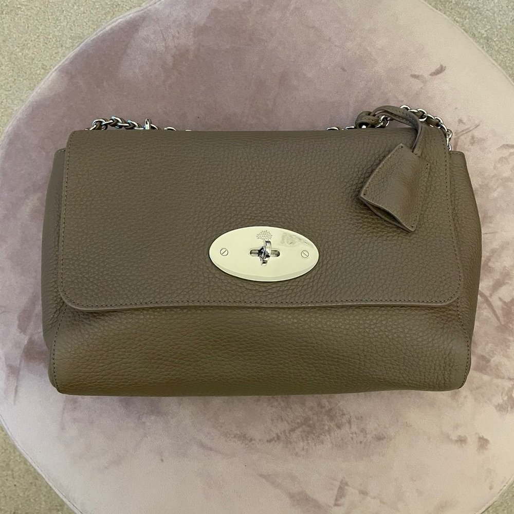 MULBERRY LILY (NOW DISCONTINUED SIZE!) TAGS/DUSTBAG/PERFECT! - Picture 4 of 10